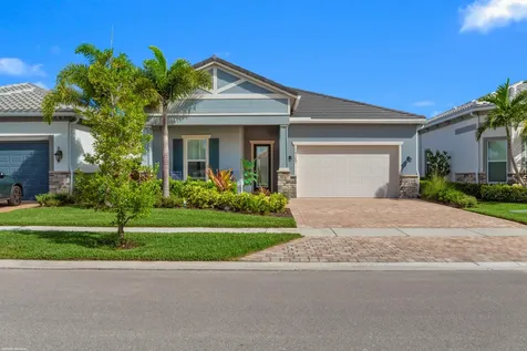 10389 Northbrook Circle Palm Beach Gardens FL 33412
