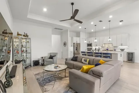 10389 Northbrook Circle Palm Beach Gardens FL 33412