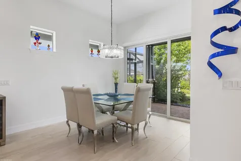 10389 Northbrook Circle Palm Beach Gardens FL 33412