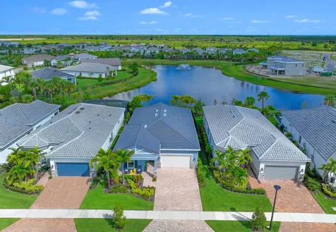10389 Northbrook Circle Palm Beach Gardens FL 33412