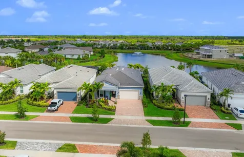 10389 Northbrook Circle Palm Beach Gardens FL 33412