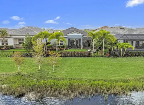 10389 Northbrook Circle Palm Beach Gardens FL 33412