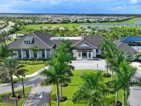 10389 Northbrook Circle Palm Beach Gardens FL 33412