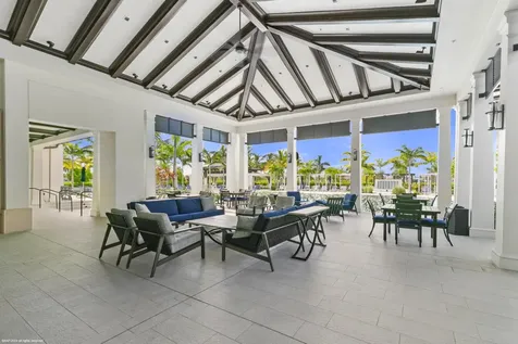 10389 Northbrook Circle Palm Beach Gardens FL 33412