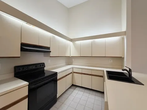 1040 Summit Place Circle West Palm Beach FL 33415