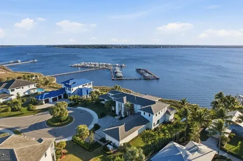 1271 Ne Langford Lane Jensen Beach FL 34957
