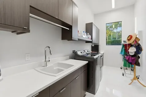 1271 Ne Langford Lane Jensen Beach FL 34957