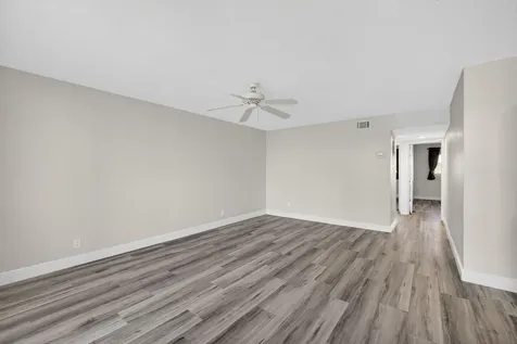 100 Shore Court North Palm Beach FL 33408