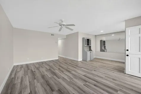 100 Shore Court North Palm Beach FL 33408