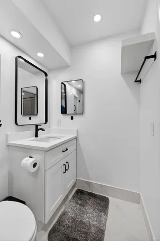 100 Shore Court North Palm Beach FL 33408