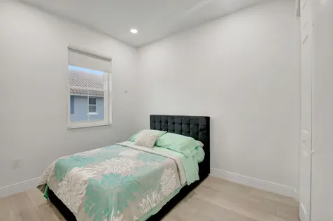 1274 Via Panzani Boynton Beach FL 33426
