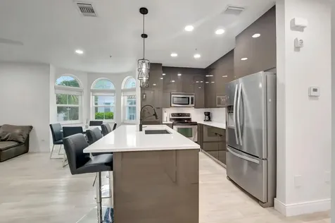 1274 Via Panzani Boynton Beach FL 33426