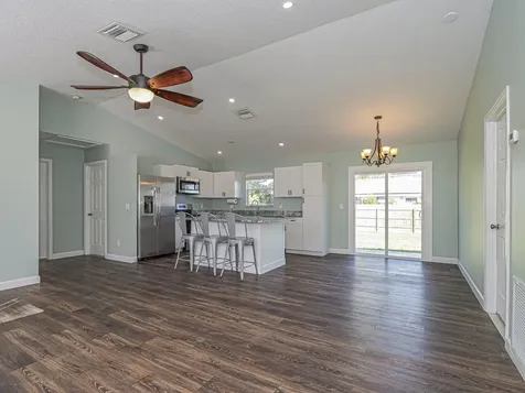 756 18th Place Vero Beach FL 32962