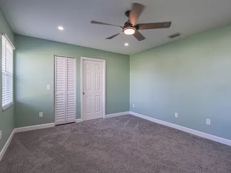 756 18th Place Vero Beach FL 32962