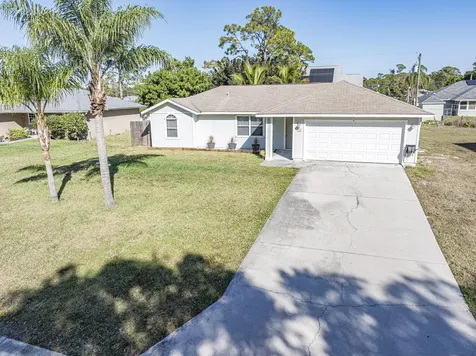 756 18th Place Vero Beach FL 32962