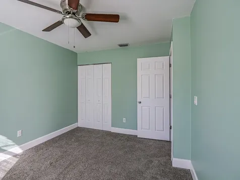 756 18th Place Vero Beach FL 32962
