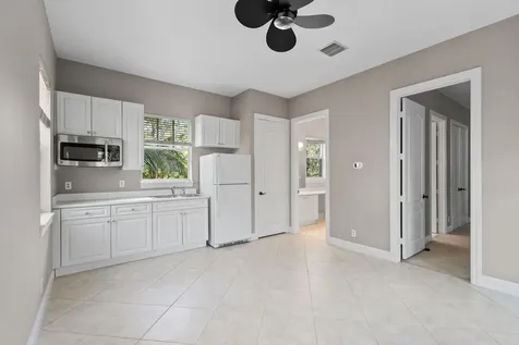 256 W Bay Cedar Circle Jupiter FL 33458