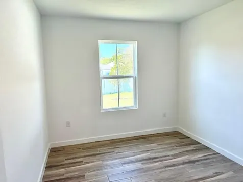 1689 SW Abingdon Avenue Port Saint Lucie FL 34953