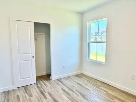 1689 SW Abingdon Avenue Port Saint Lucie FL 34953