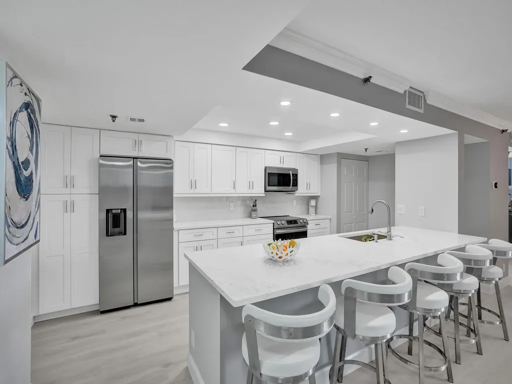 955 Egret Circle Delray Beach FL 33444