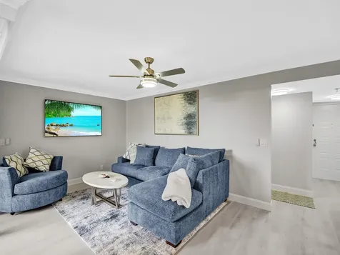 955 Egret Circle Delray Beach FL 33444