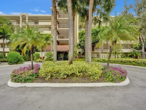 955 Egret Circle Delray Beach FL 33444