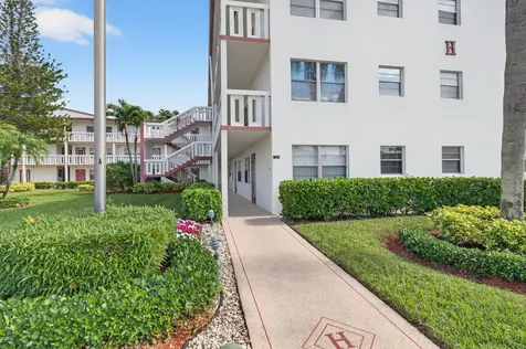 321 Fanshaw H Boca Raton FL 33434