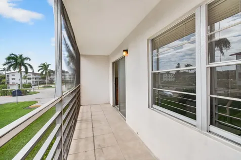 321 Fanshaw H Boca Raton FL 33434