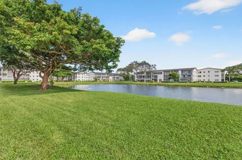 321 Fanshaw H Boca Raton FL 33434