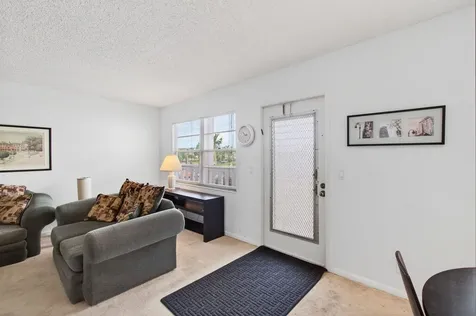 321 Fanshaw H Boca Raton FL 33434