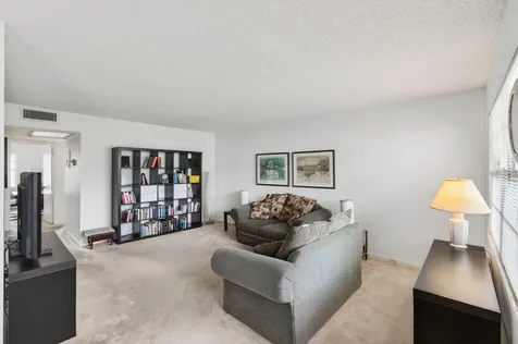 321 Fanshaw H Boca Raton FL 33434