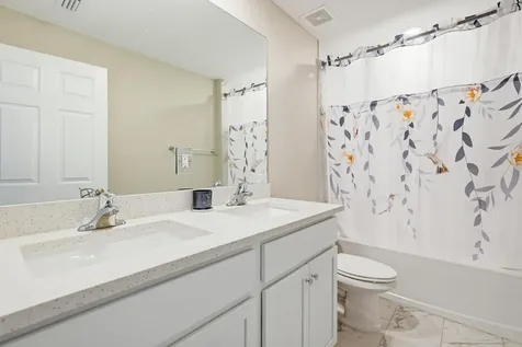 521 Nw Colonial Street Port Saint Lucie FL 34983