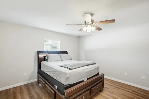 521 Nw Colonial Street Port Saint Lucie FL 34983