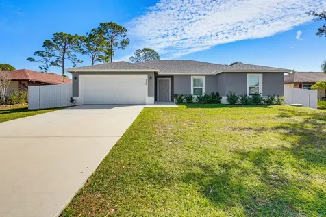 521 Nw Colonial Street Port Saint Lucie FL 34983