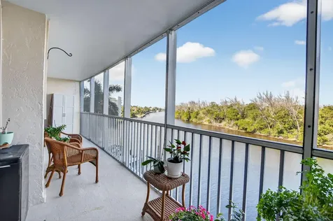 1537 E Hillsboro Boulevard Deerfield Beach FL 33441