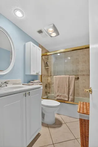 1537 E Hillsboro Boulevard Deerfield Beach FL 33441