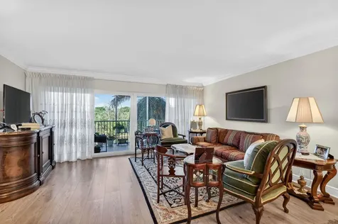 1537 E Hillsboro Boulevard Deerfield Beach FL 33441