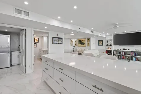 5280 N Ocean Drive Singer Island FL 33404