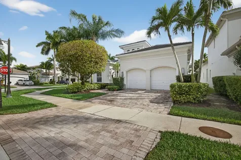 502 Via Toledo Palm Beach Gardens FL 33418