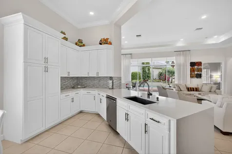502 Via Toledo Palm Beach Gardens FL 33418