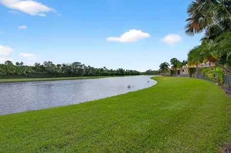 502 Via Toledo Palm Beach Gardens FL 33418
