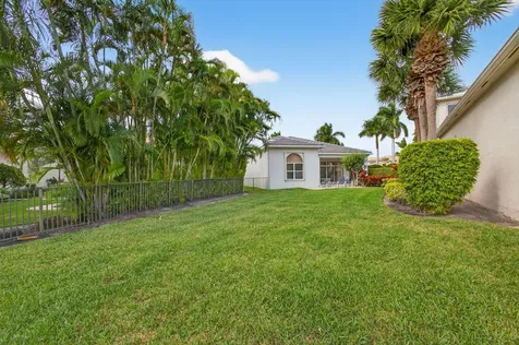 502 Via Toledo Palm Beach Gardens FL 33418