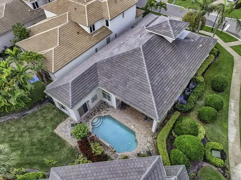 502 Via Toledo Palm Beach Gardens FL 33418