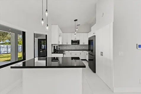 20221 Nw 8th Street Pembroke Pines FL 33029