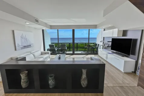 3115 S Ocean Boulevard Highland Beach FL 33487