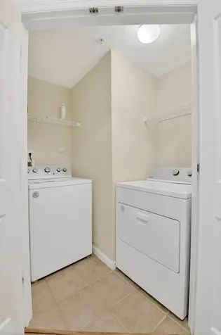 2022 Alta Meadows Lane Delray Beach FL 33444