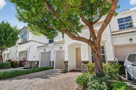 4545 Tara Cove Way West Palm Beach FL 33417