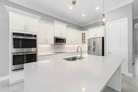 4777 Four Lakes Circle Vero Beach FL 32968