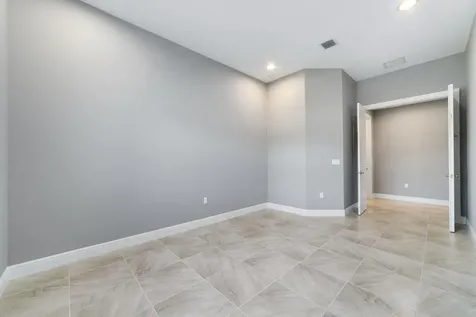 4777 Four Lakes Circle Vero Beach FL 32968
