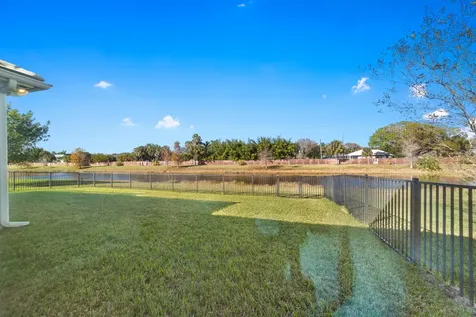 4777 Four Lakes Circle Vero Beach FL 32968
